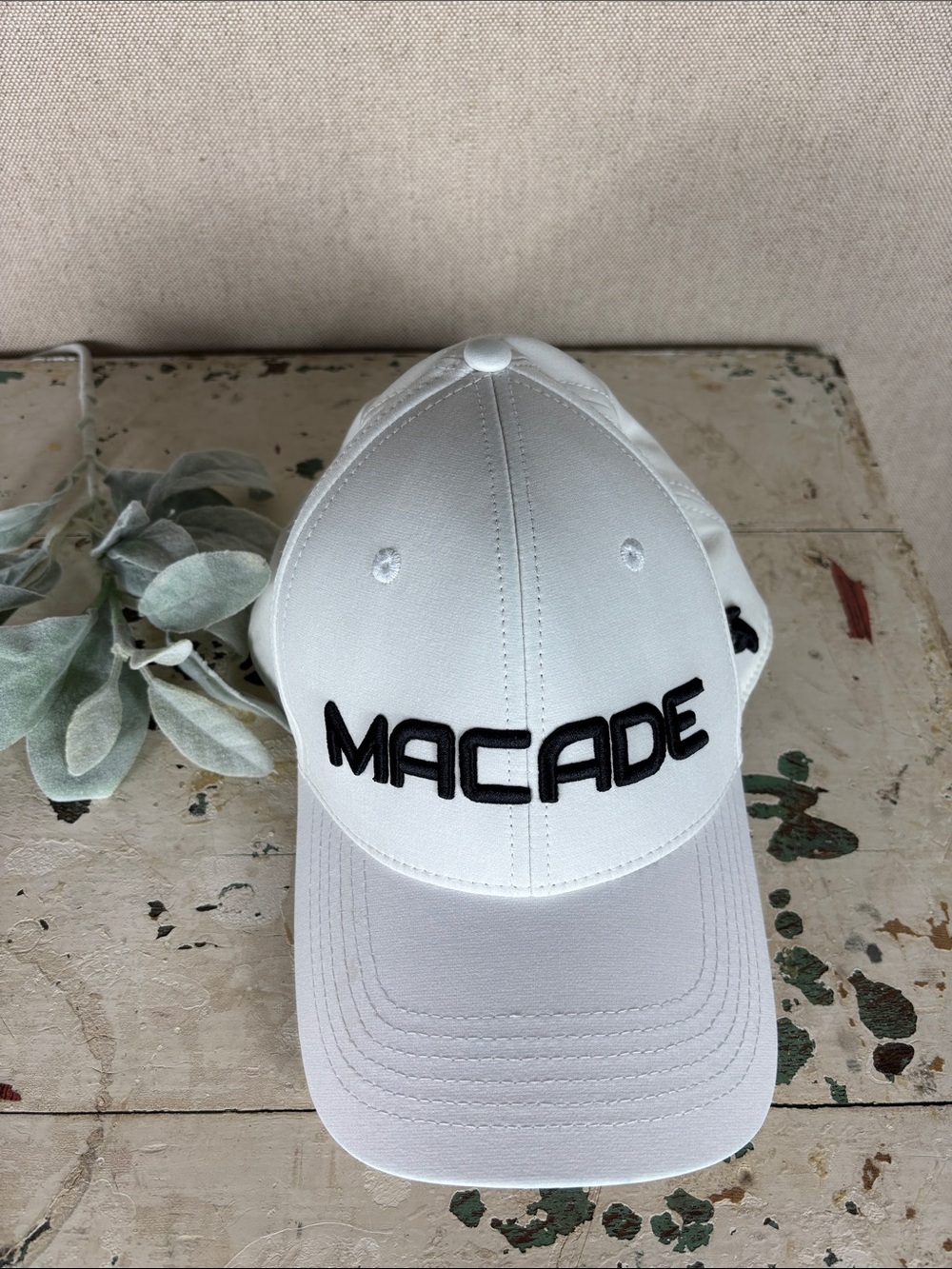 MACADE Men's White Baseball Cap with Embroidered Logo - Picture 2 of 5